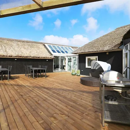 Seven-bedroom Holiday In * Vejers